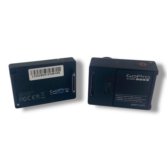 GoPro HERO3 Black Action Camera Silver With LCD Attachment Tested No Battery - Picture 4 of 4